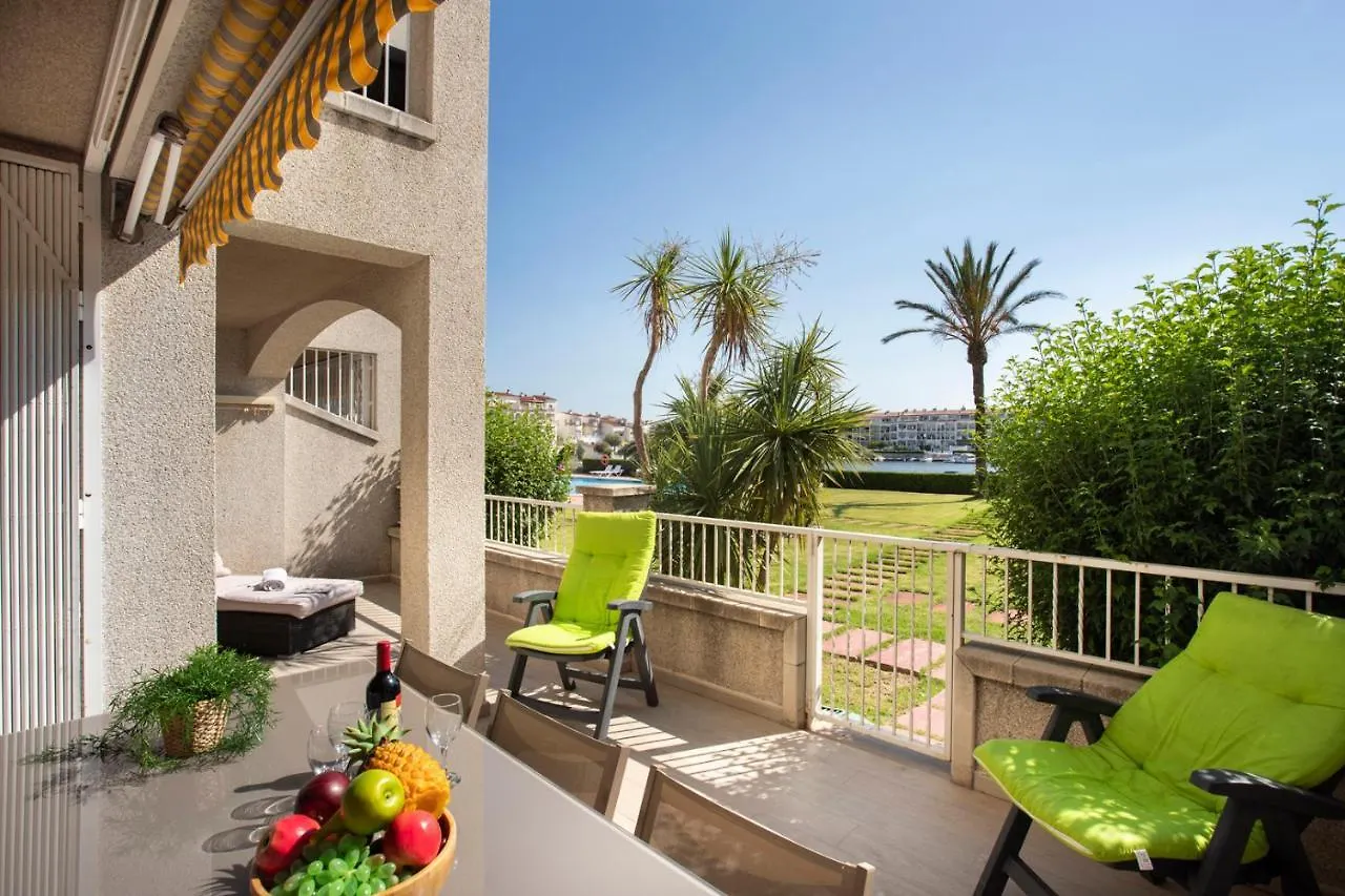 1007 Apartamento Planta Baja Lago San Maurici By Homeselectspain Empuriabrava
